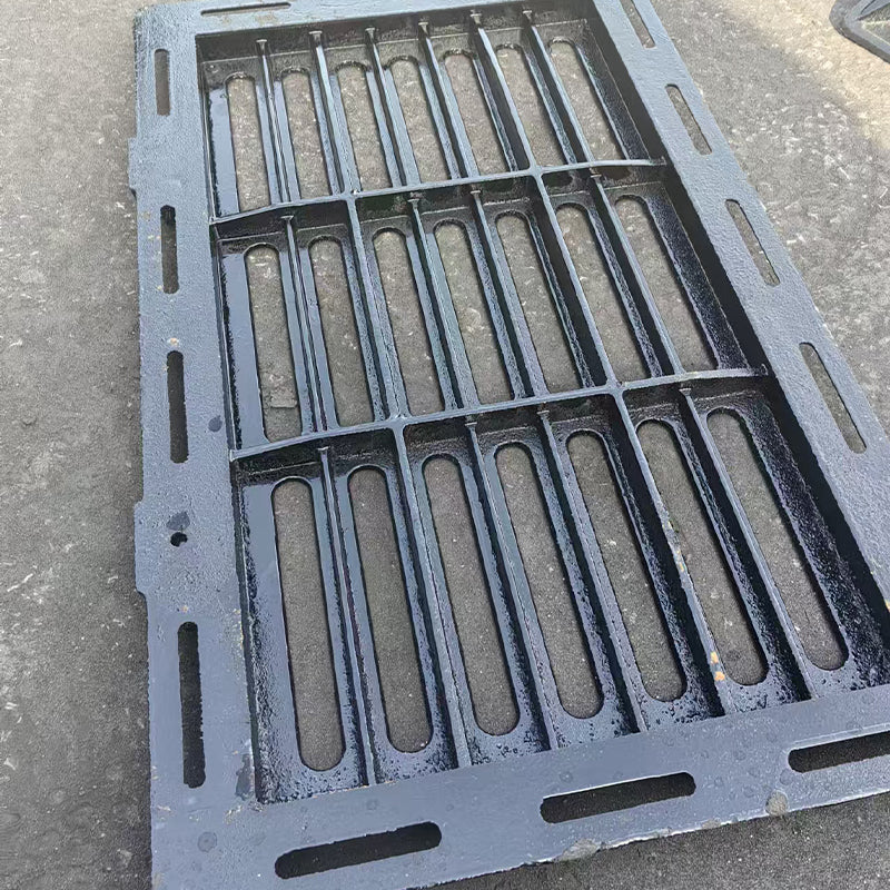 Honghua Ductile cast iron manhole cover 380*680 Sewerage rainwater cover Anti-theft