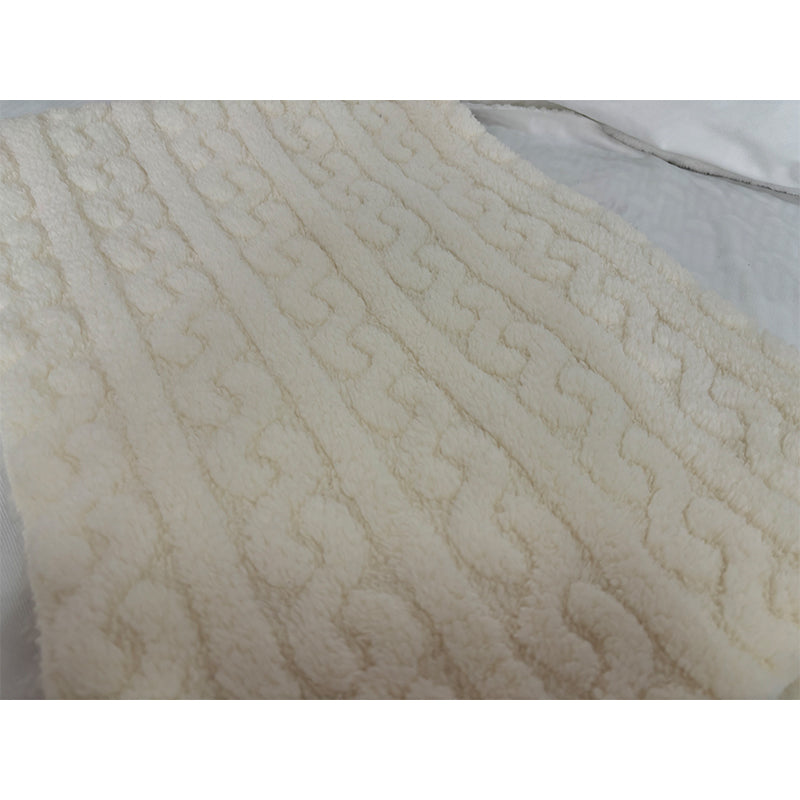 Minqi (velvet jacquard) twist pattern Width 180cm-240cm g weight 220-320g/m^2 1/ roll Starting batch 2 tons  Pure color skin warm and comfortable