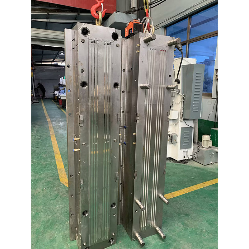 LEQINGHUANGRONG  Ordinary cable tie mold 9*1500（mm)  Hot runner ordinary tie mold