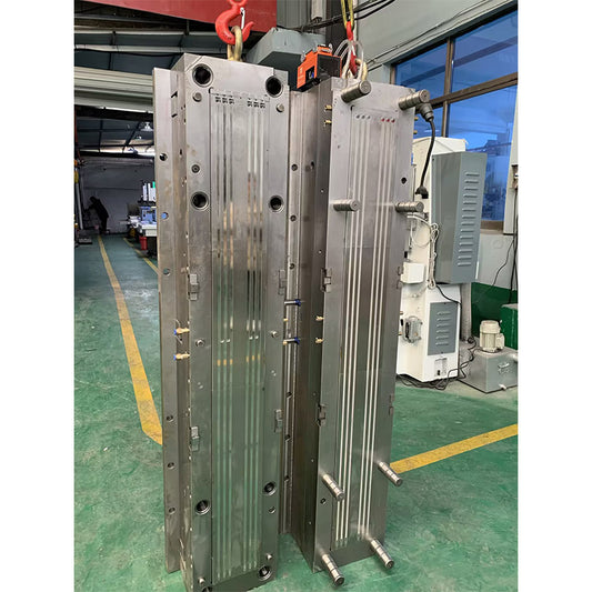 LEQINGHUANGRONG  Ordinary cable tie mold 9*1500（mm)  Hot runner ordinary tie mold