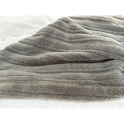 Minqi (suede jacquard) straight stripe pattern Width 180cm-240cm g weight 220-320g/m^2 1/ roll Starting batch 2 tons  Solid color printing antibacterial household