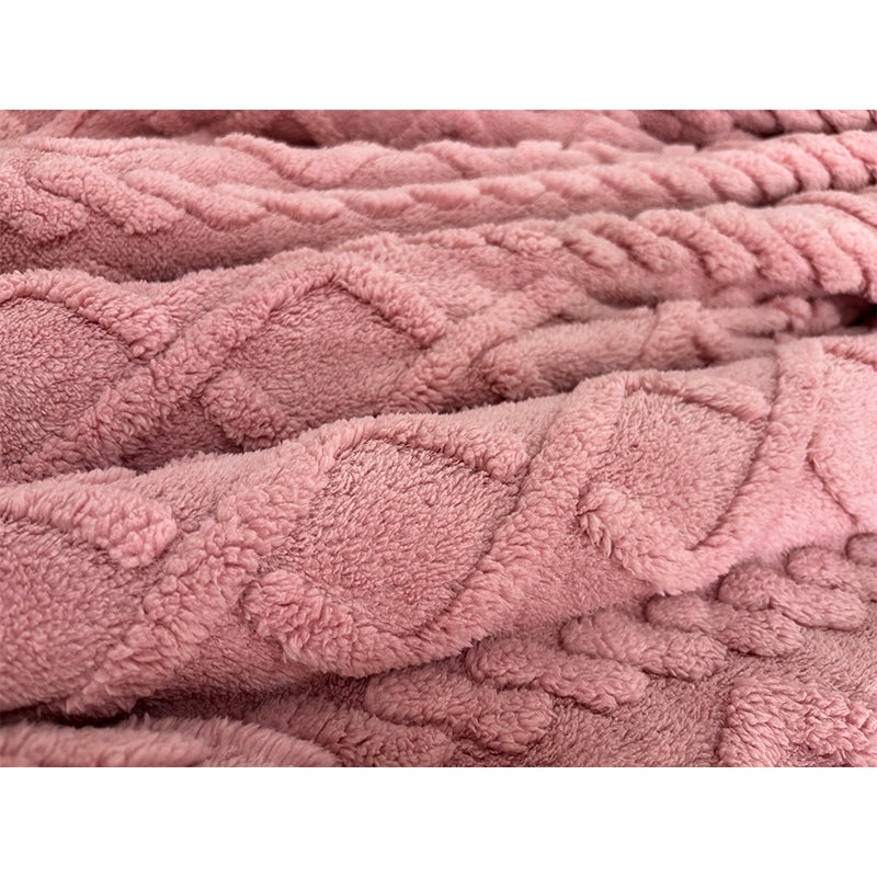 Minqi (suede jacquard) diamond velvet pattern Width 180cm-240cm g weight 220-320g/m^2 1/ roll Starting batch 2 tons  Soft skin warm