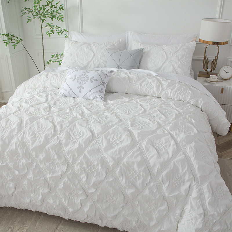 Smartex 5pc Modern Puffy Diamond Polyester Jacquard Bedding Set – Comforter Set With Cushions – White Color(Price please ask customer service) New style Master Bedroom