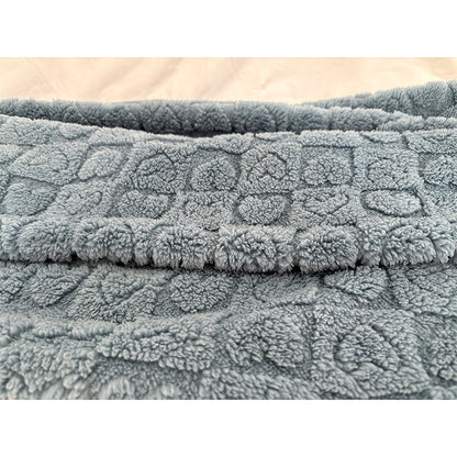 Minqi (suede jacquard) Love pattern Width 180cm-240cm g weight 220-320g/m^2 1/ roll Starting batch 2 tons  Soft skin warm