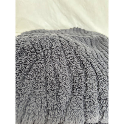 Minqi (suede jacquard) bark pattern Width 180cm-240cm g weight 220-320g/m^2 1/ roll Starting batch 2 tons  Thickened water absorbent home